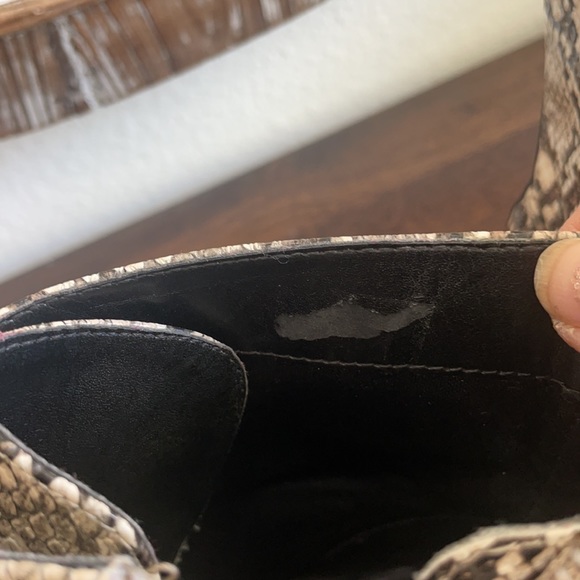 EXPRESS SNAKE PRINT MOTO BOOTS.. USED ONCE, SZ 10 - Picture 10 of 11